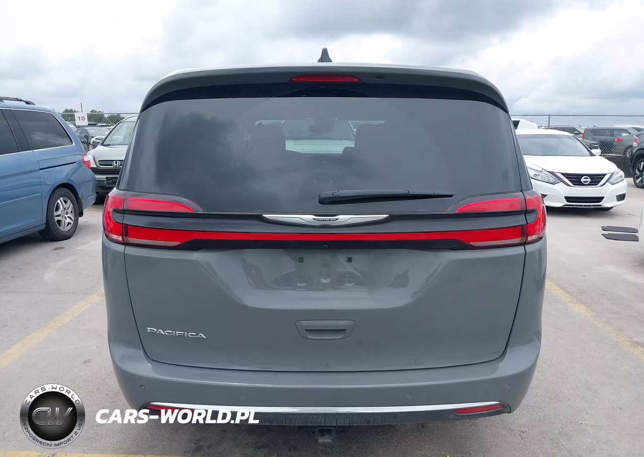 2025 Chrysler Pacifica Select VIN:2C4RC1BG3SR535850 - 17