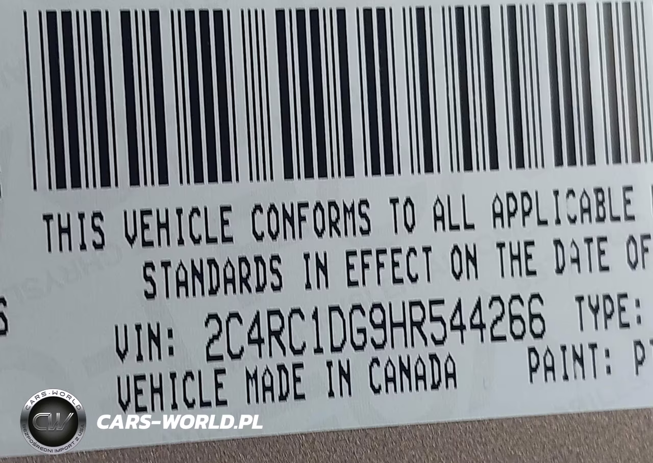 2017 Chrysler Pacifica Touring VIN:2C4RC1DG9HR544266 - 9