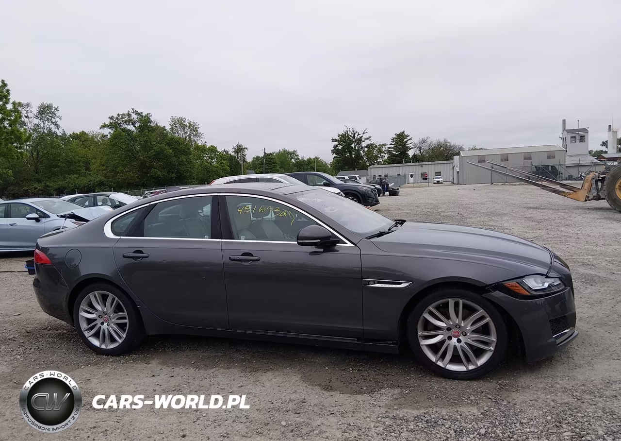 2016 Jaguar Xf 35T Prestige VIN:SAJBK4BV7GCY16152 - 13