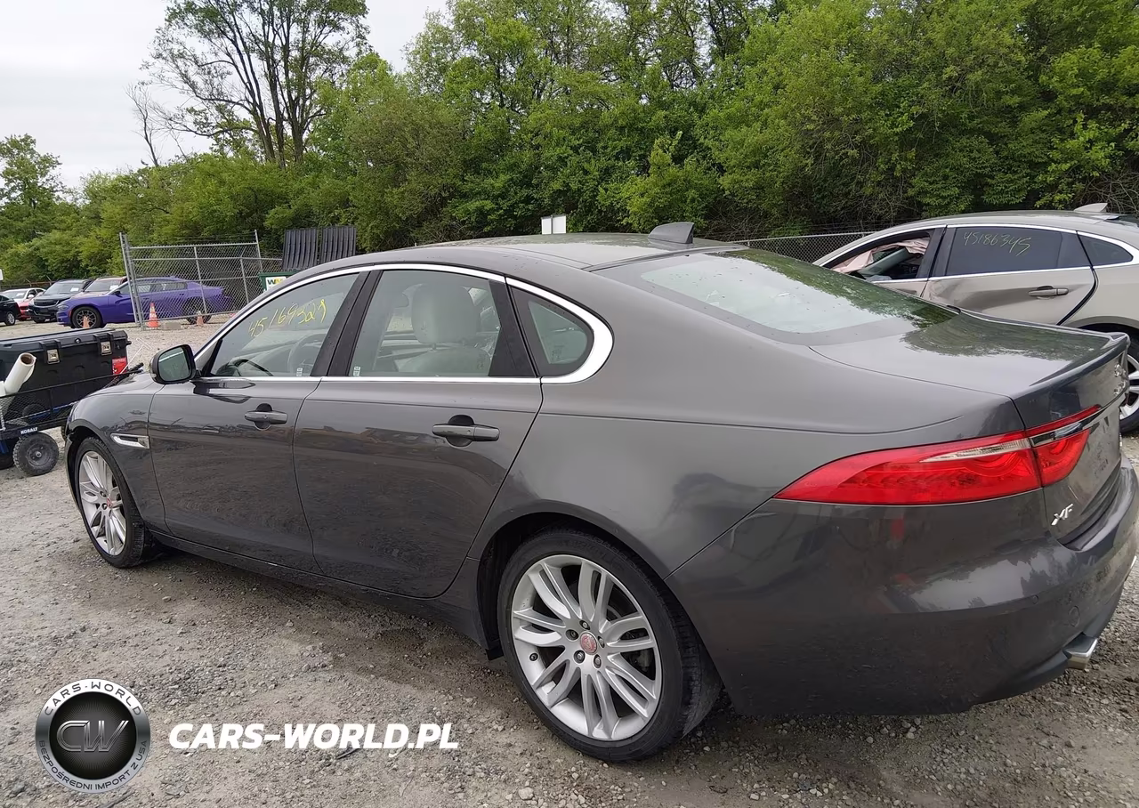 2016 Jaguar Xf 35T Prestige VIN:SAJBK4BV7GCY16152 - 14