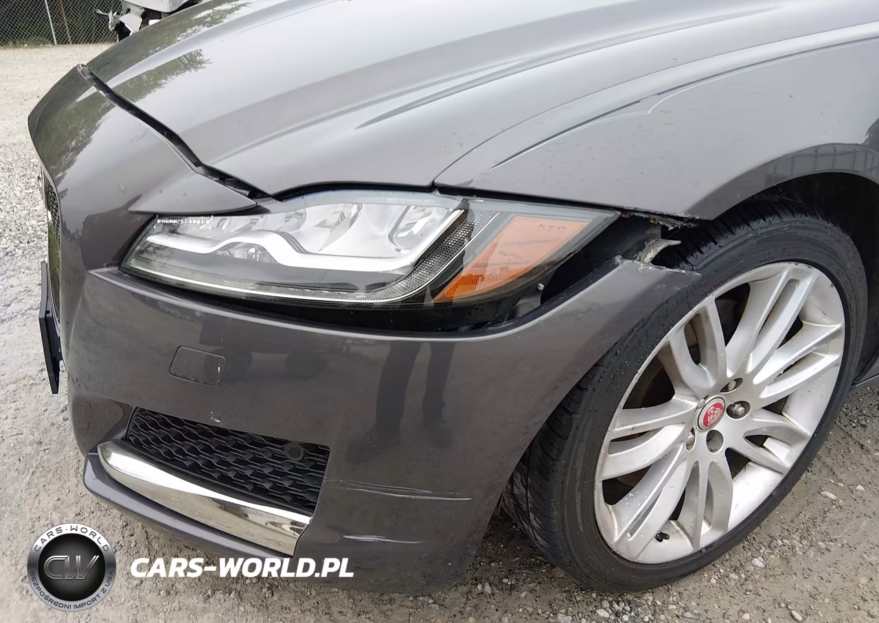 2016 Jaguar Xf 35T Prestige VIN:SAJBK4BV7GCY16152 - 6