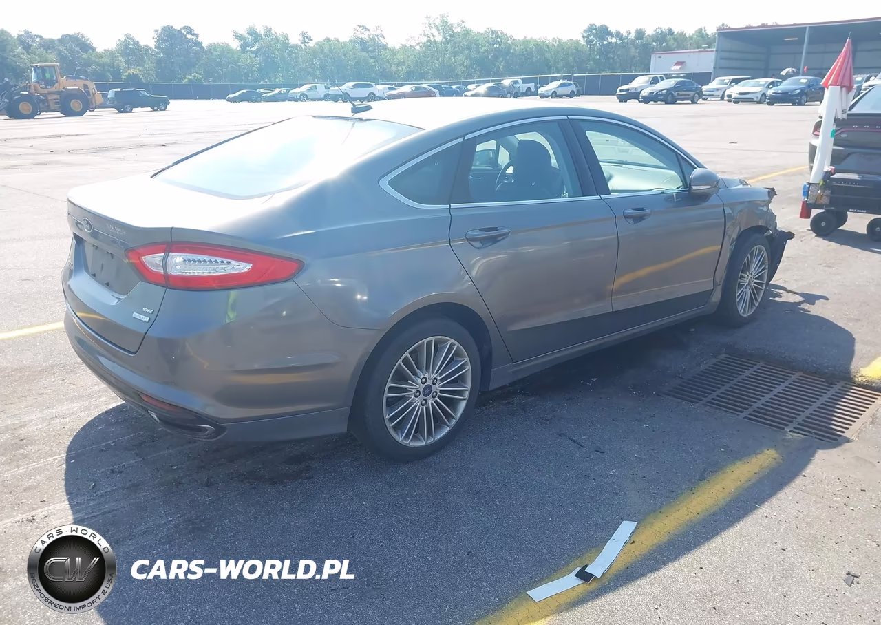 2014 Ford Fusion Se VIN:3FA6P0H93ER301772 - 4