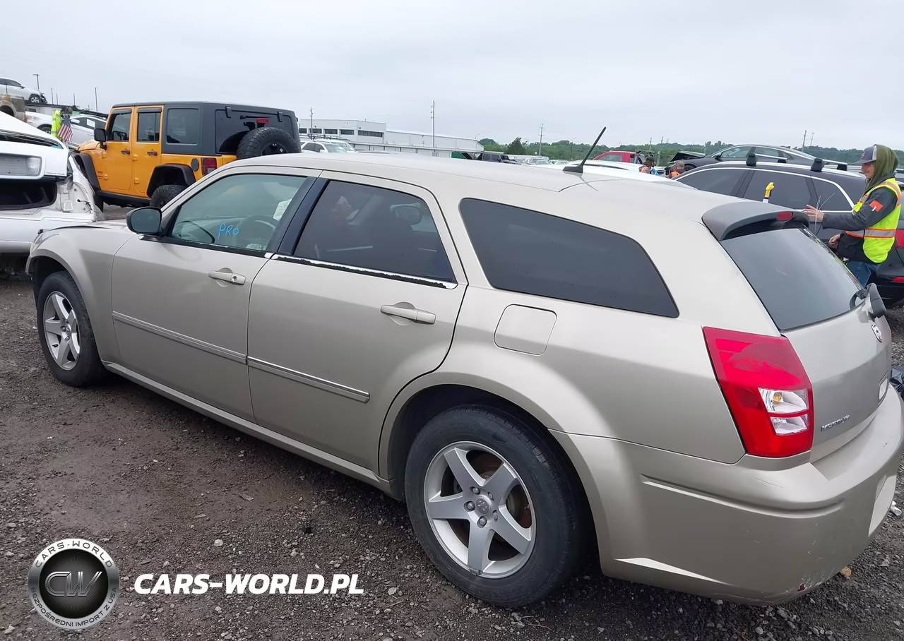2008 Dodge Magnum Sxt VIN:2D4FV37V18H221745 - 3