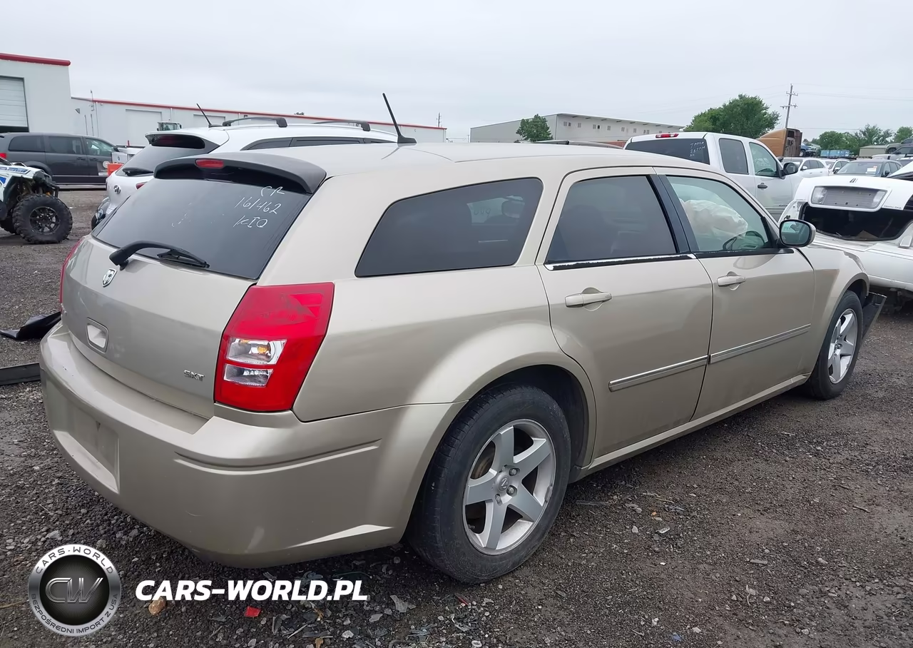 2008 Dodge Magnum Sxt VIN:2D4FV37V18H221745 - 4