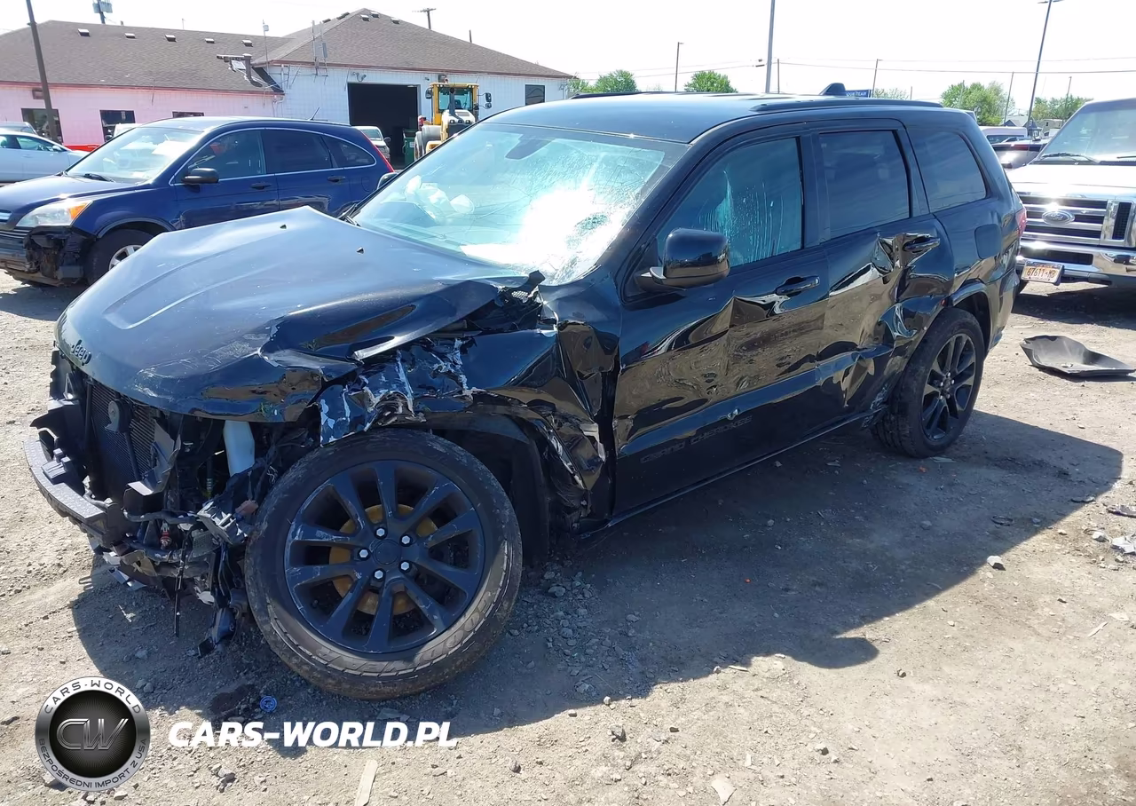 2017 Jeep Grand Cherokee Altitude 4X4 VIN:1C4RJFAGXHC819255 - 2