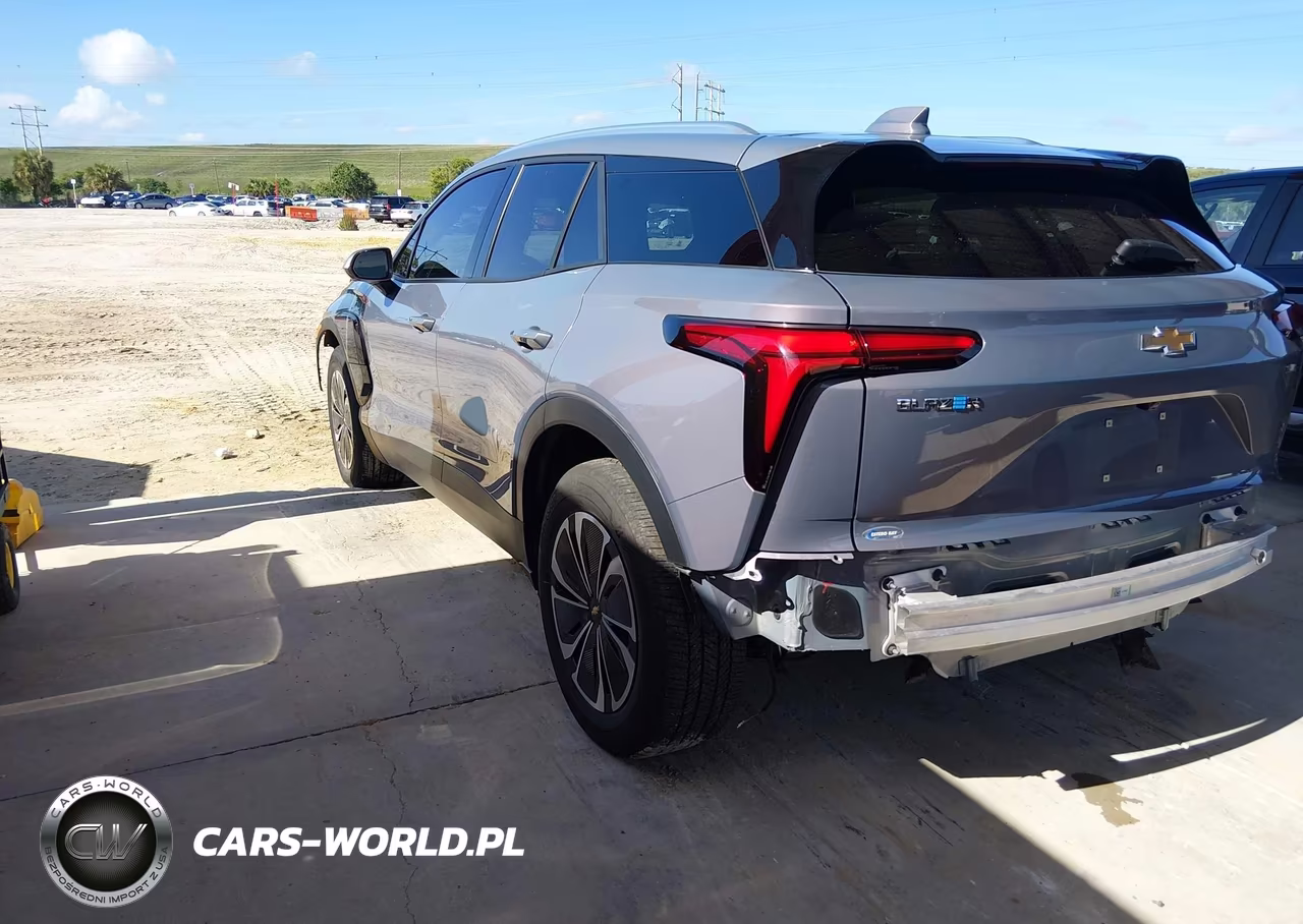 2024 Chevrolet Blazer Ev Eawd 2Lt VIN:3GNKDBRJ5RS260279 - 3