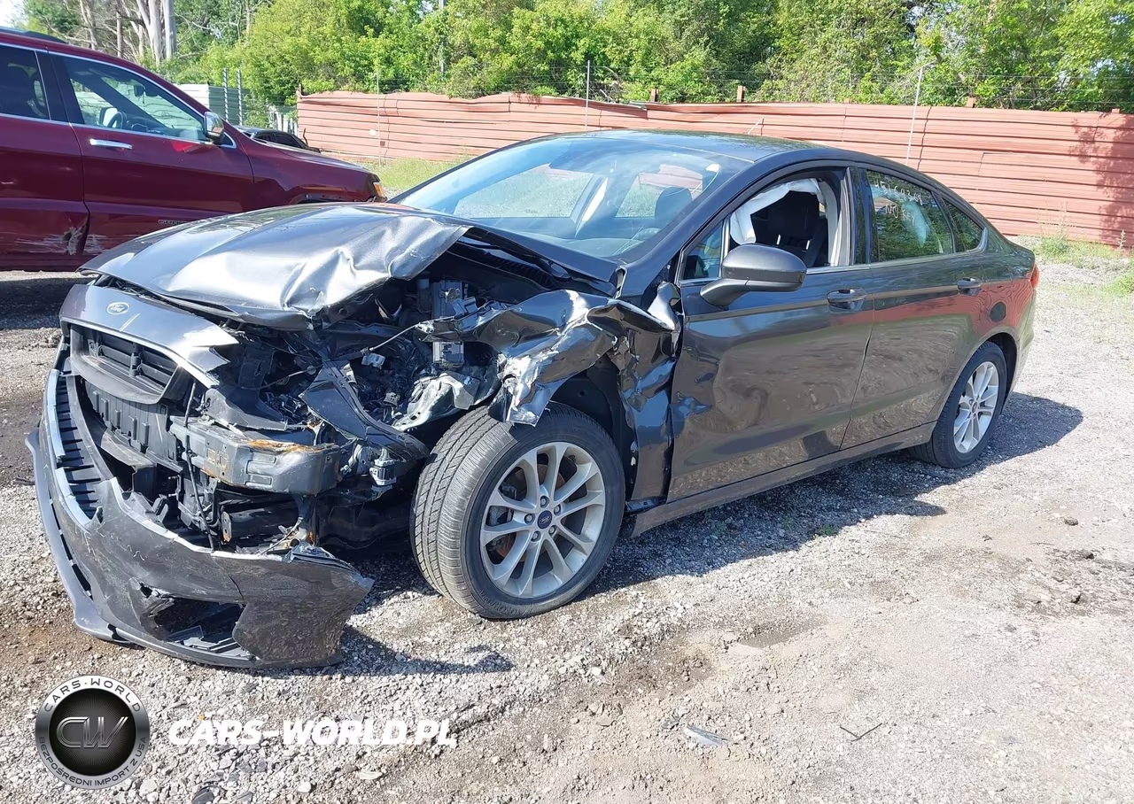 2020 Ford Fusion Se VIN:3FA6P0HD9LR109323 - 2