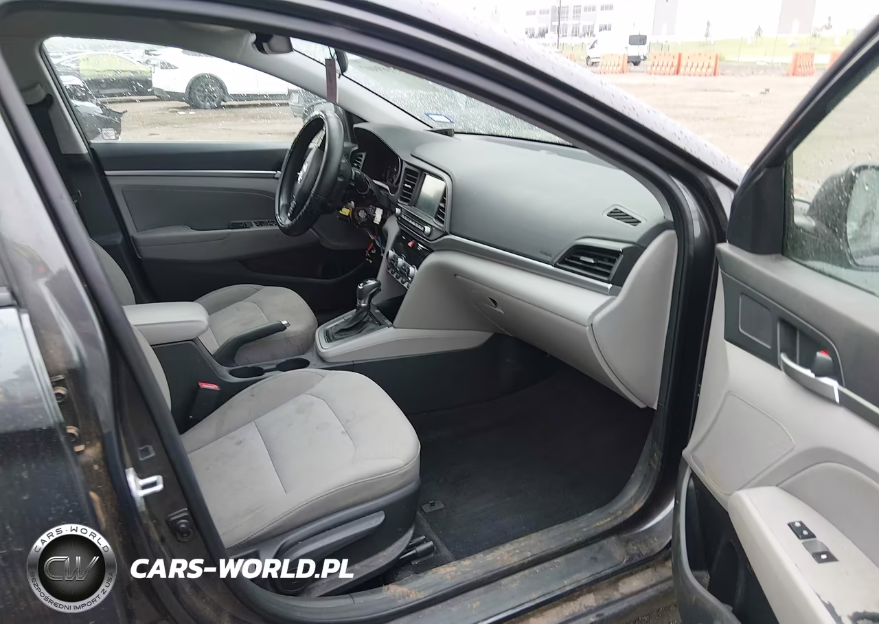 2020 Hyundai Elantra Sel VIN:5NPD84LF4LH582418 - 5