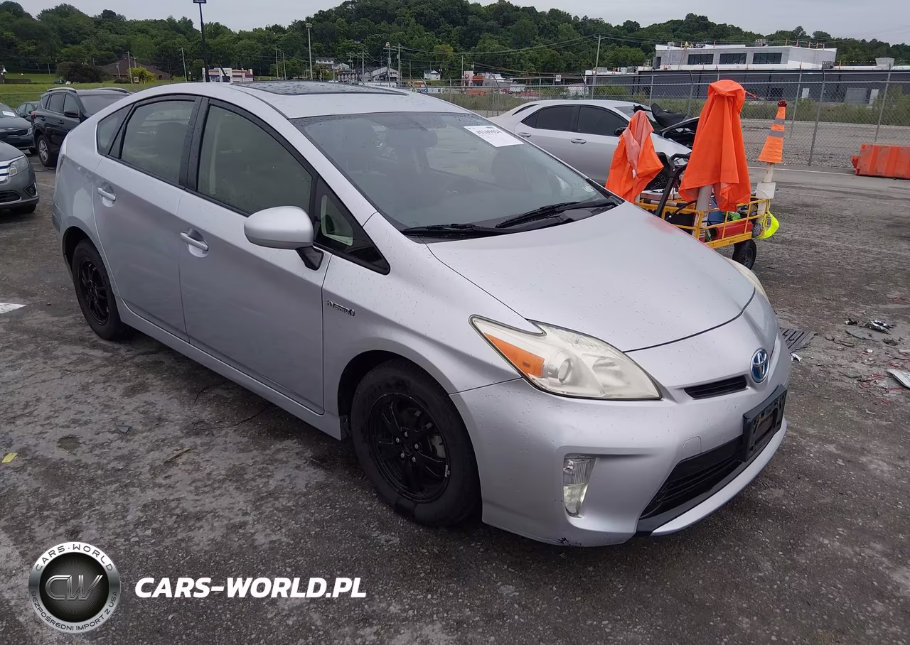 2013 Toyota Prius Four – zdjęcie 1 z 16