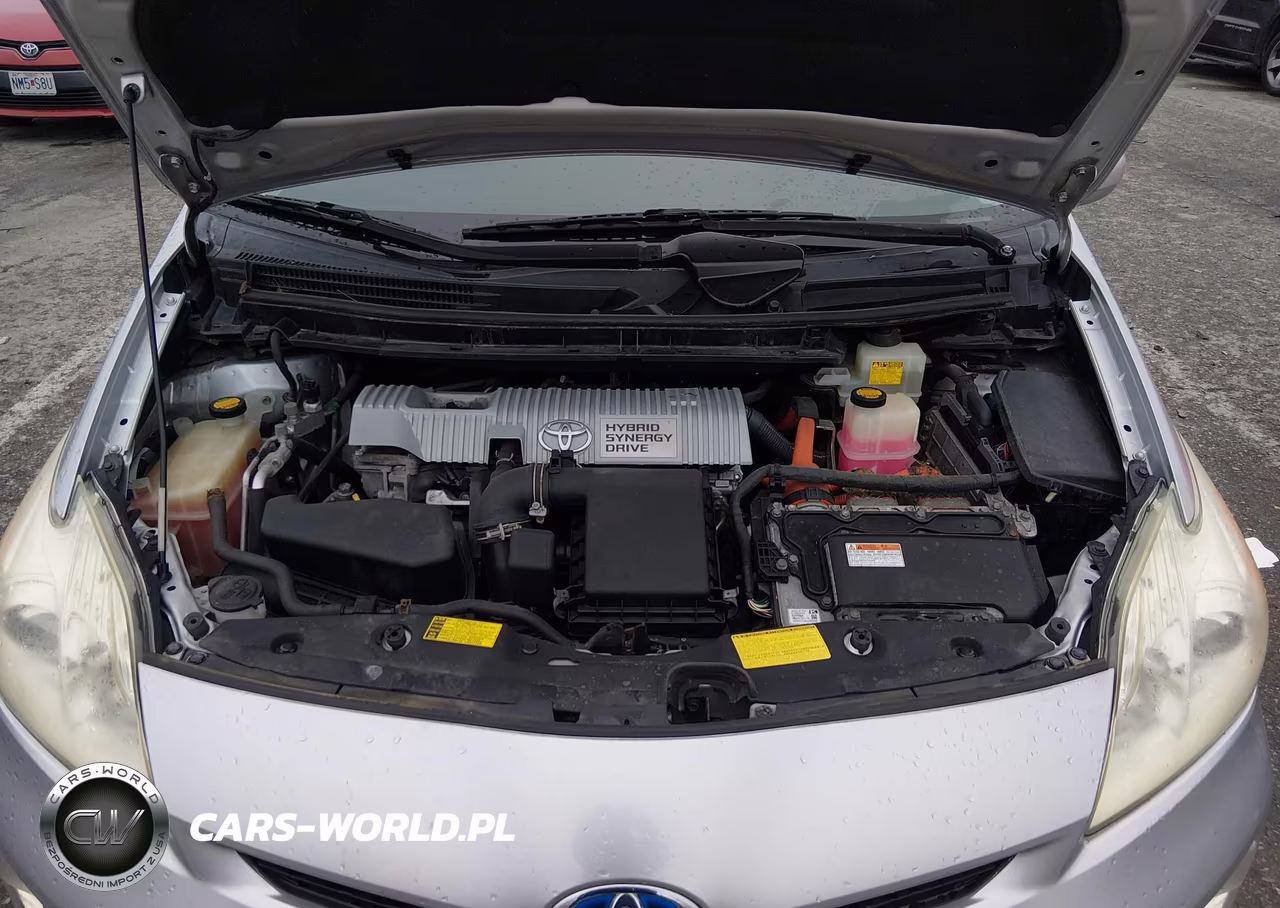 2013 Toyota Prius Four VIN:JTDKN3DU2D5545750 - 10
