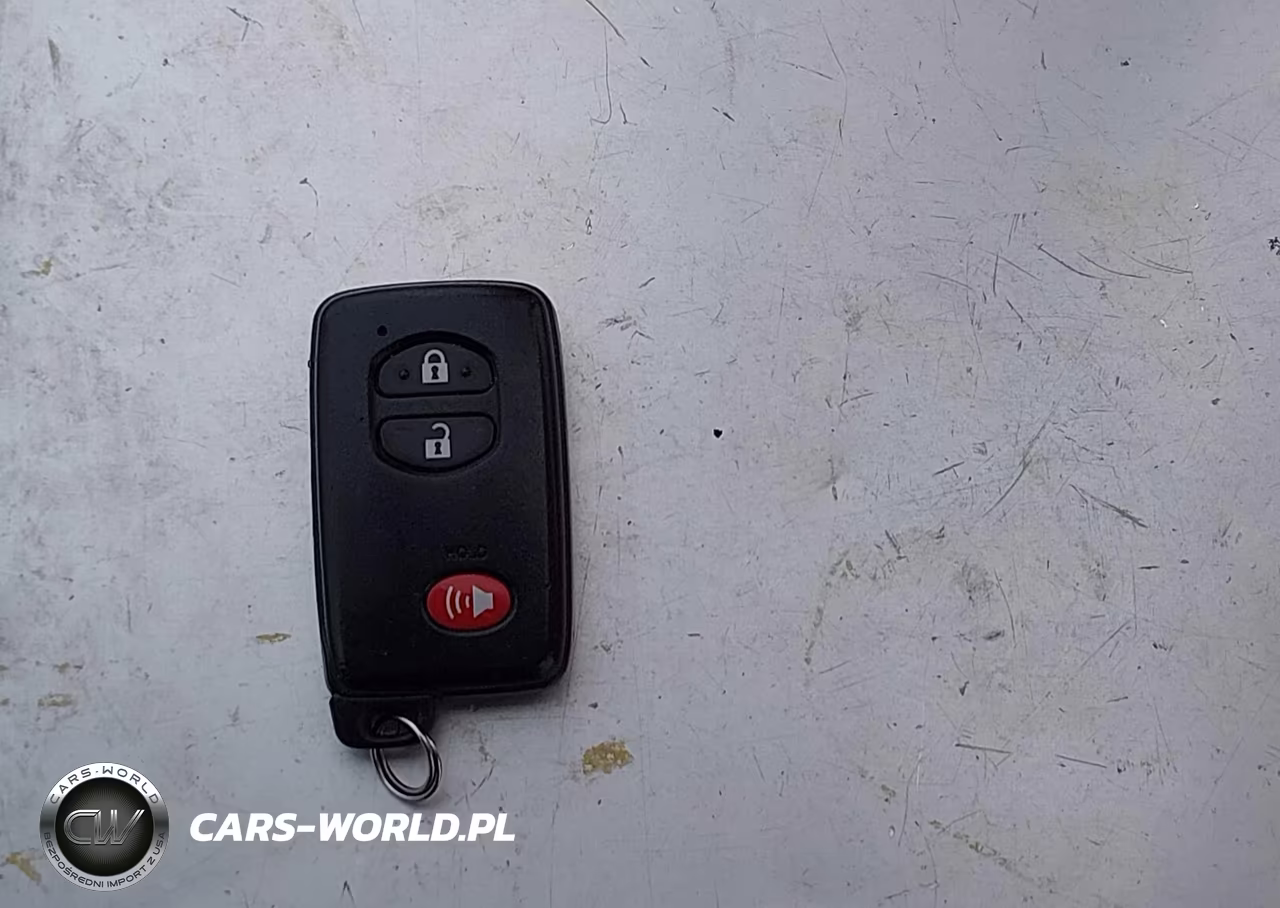 2013 Toyota Prius Four VIN:JTDKN3DU2D5545750 - 11