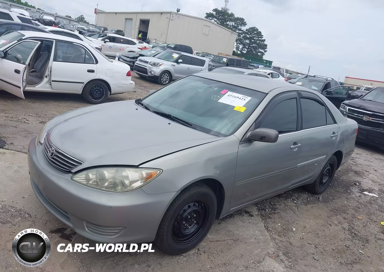 2005 Toyota Camry Le VIN:4T1BE30K25U528941 - 2