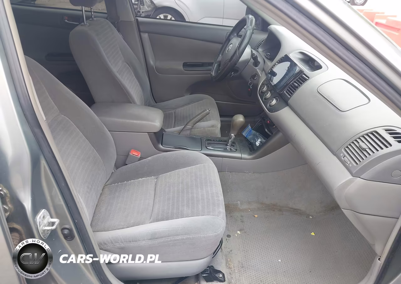 2005 Toyota Camry Le VIN:4T1BE30K25U528941 - 5