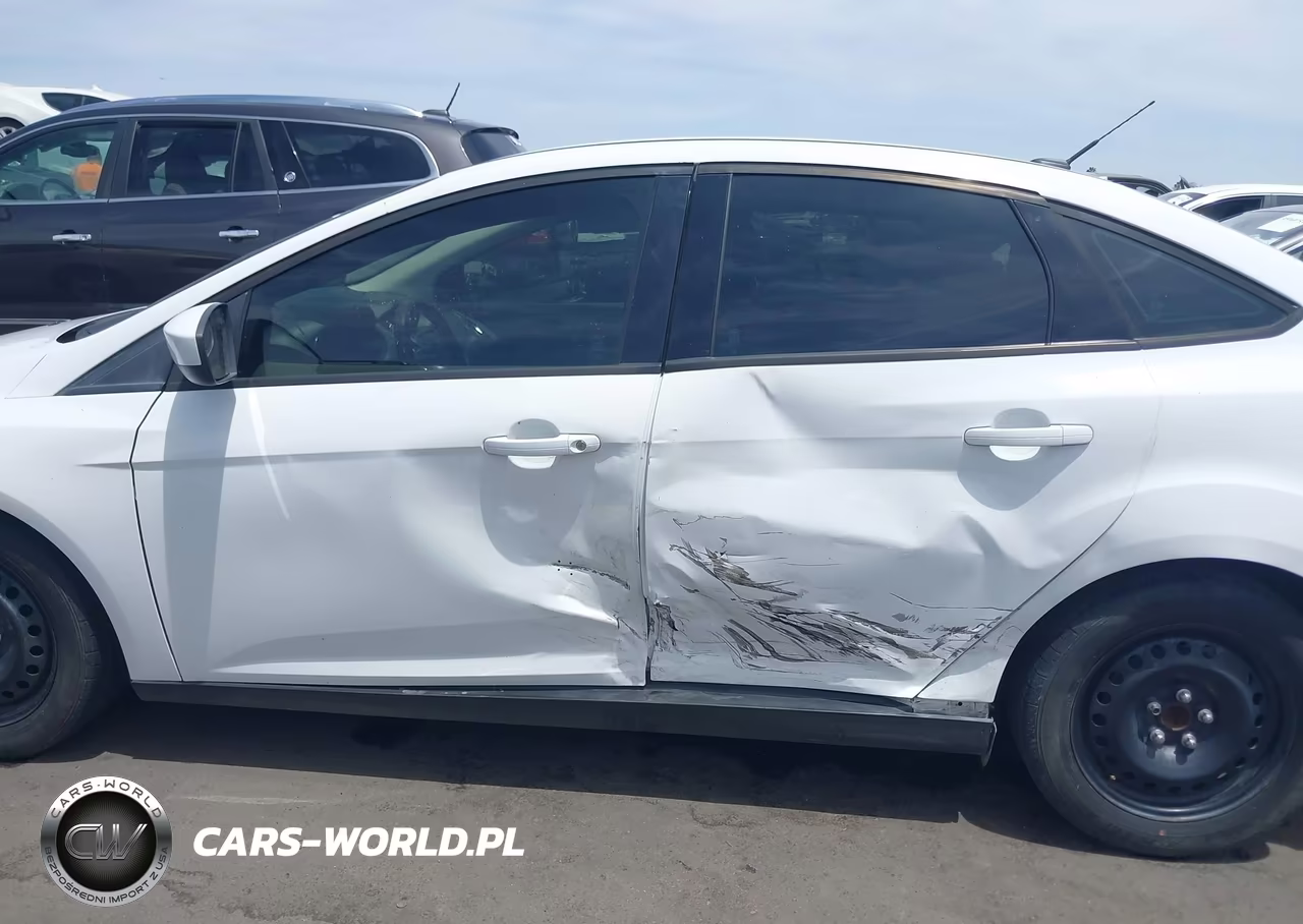 2012 Ford Focus Se VIN:1FAHP3F23CL338249 - 14