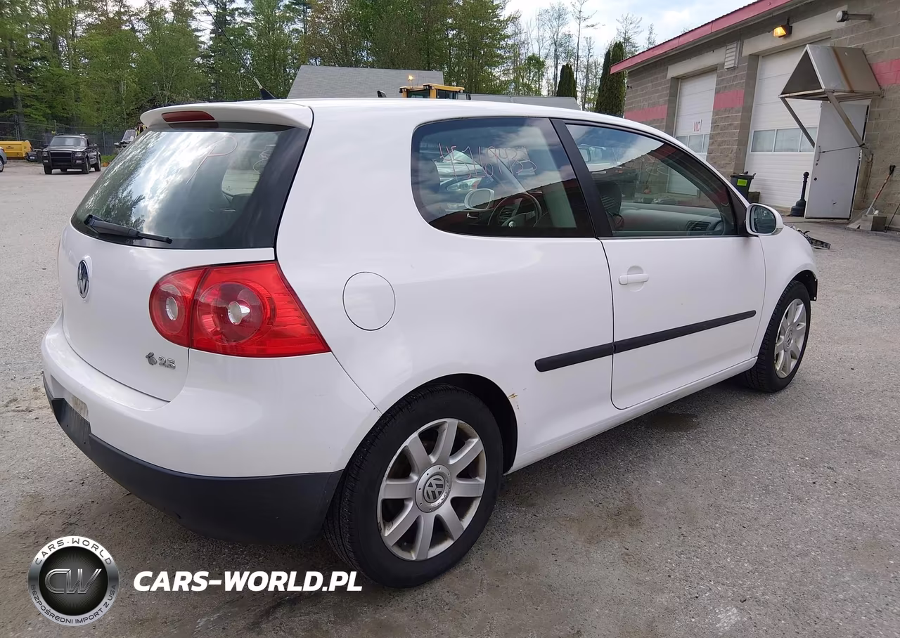 2008 Volkswagen Rabbit S VIN:WVWBB71K98W311611 - 4