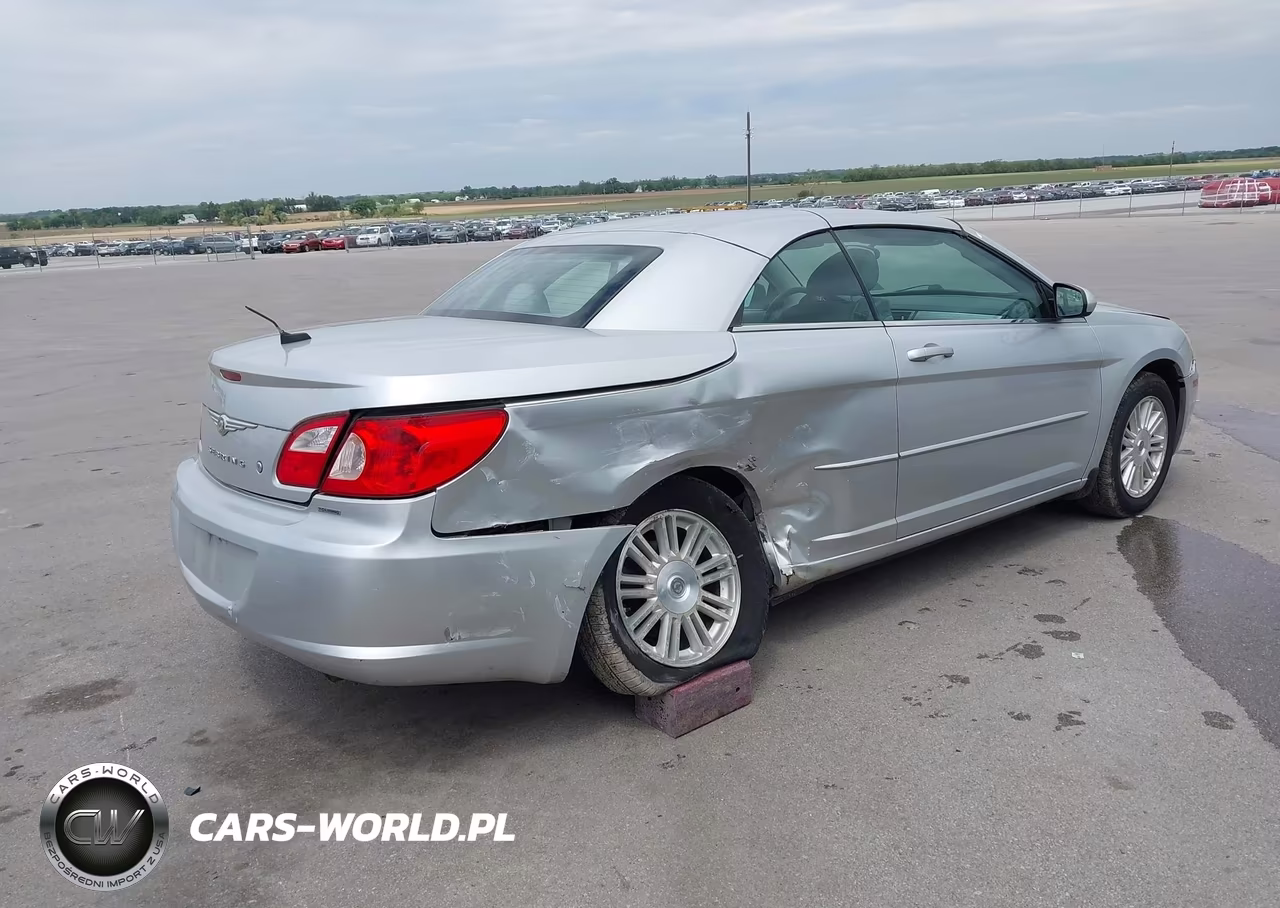 2008 Chrysler Sebring Touring VIN:1C3LC55R48N261045 - 4