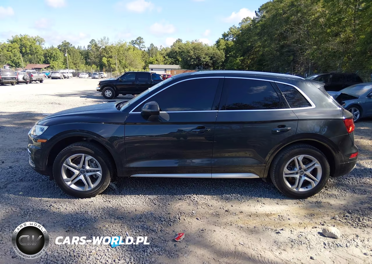 2018 Audi Q5 2.0T Premium-2.0T Tech Premium VIN:WA1BNAFY4J2227818 - 14