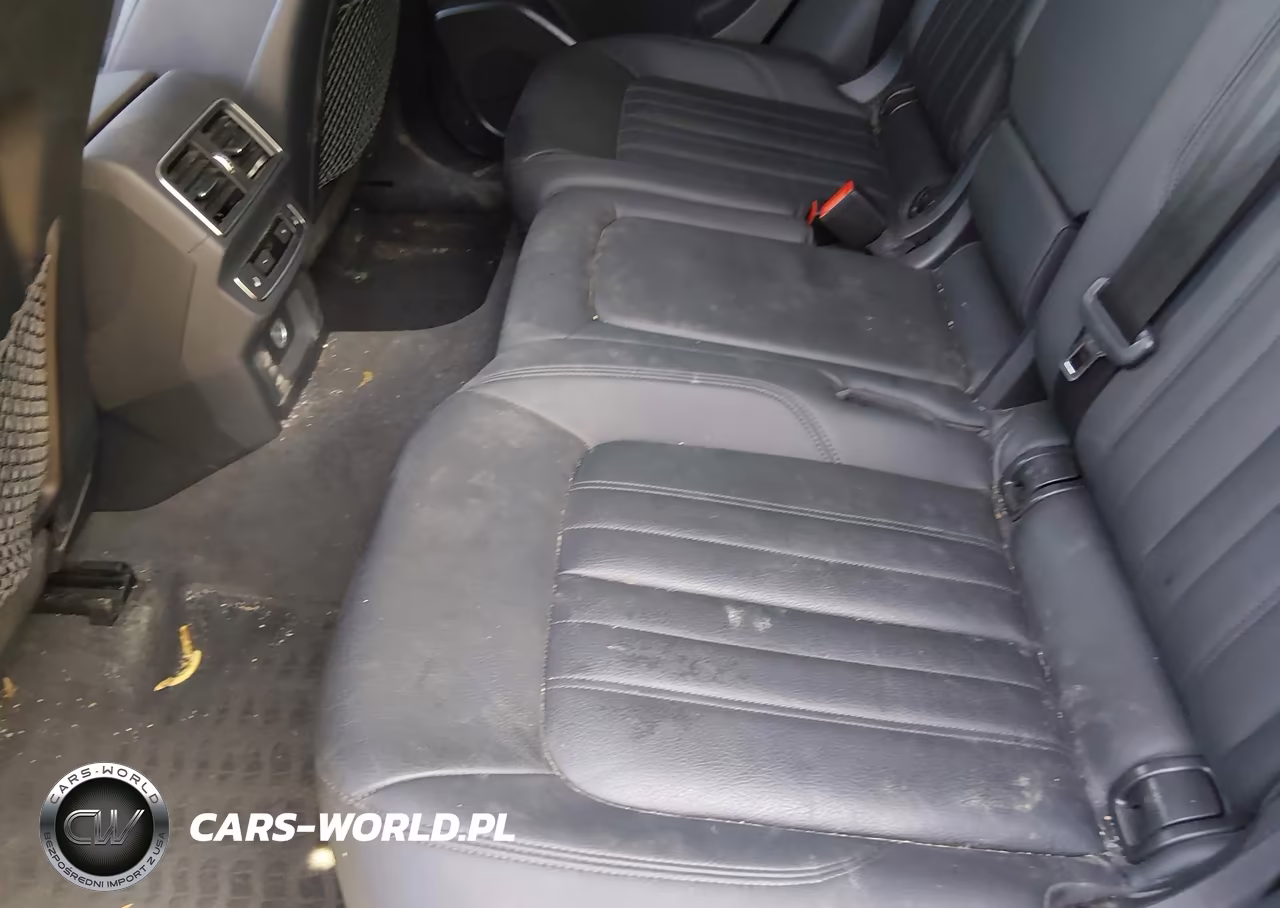 2018 Audi Q5 2.0T Premium-2.0T Tech Premium VIN:WA1BNAFY4J2227818 - 8