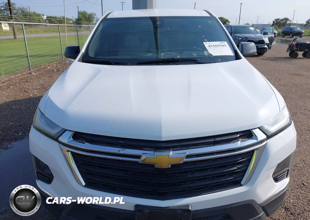 2022 Chevrolet Traverse Fwd Ls VIN:1GNERFKW9NJ139035 - 12