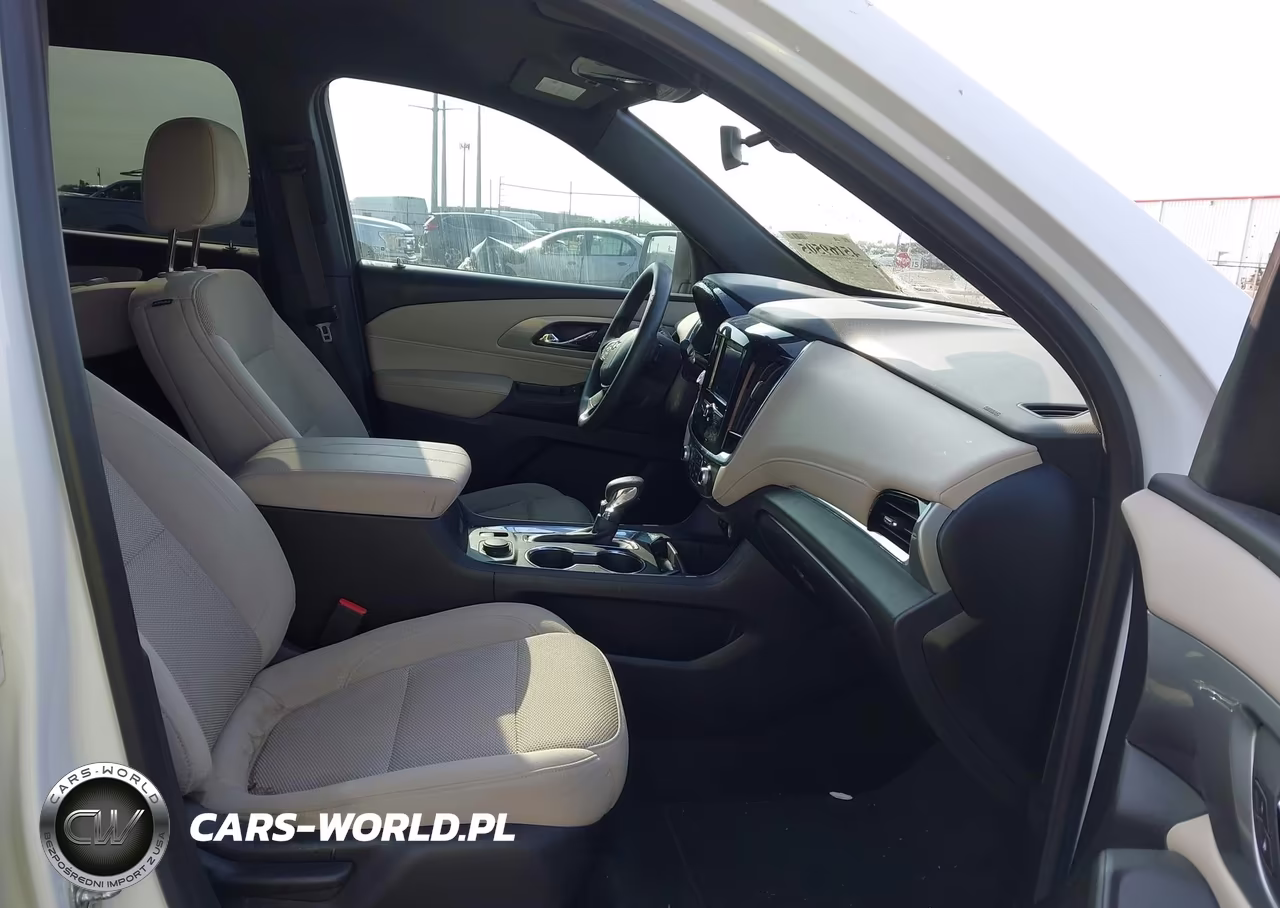 2022 Chevrolet Traverse Fwd Ls VIN:1GNERFKW9NJ139035 - 5