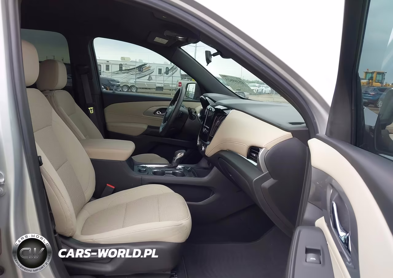 2022 Chevrolet Traverse Fwd Ls VIN:1GNERFKW9NJ138015 - 5