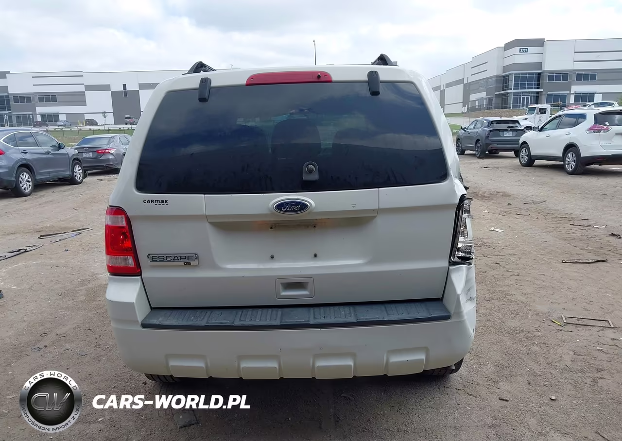 2010 Ford Escape Xlt VIN:1FMCU9D77AKA86132 - 16