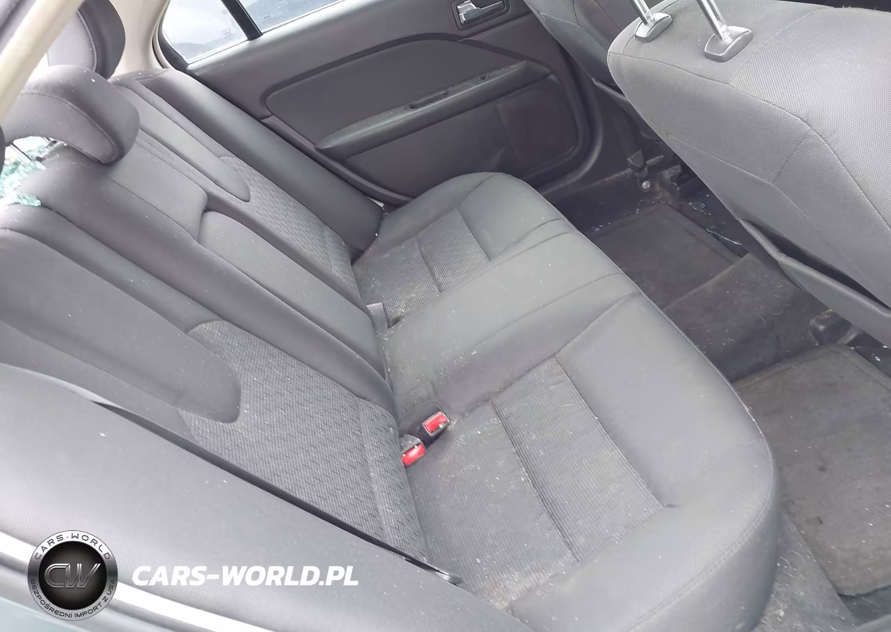 2011 Ford Fusion Se VIN:3FAHP0HA0BR302909 - 8