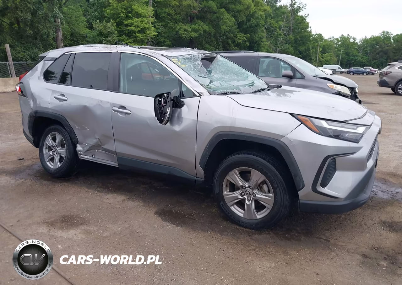 2022 Toyota Rav4 Hybrid Xle – zdjęcie 1 z 10