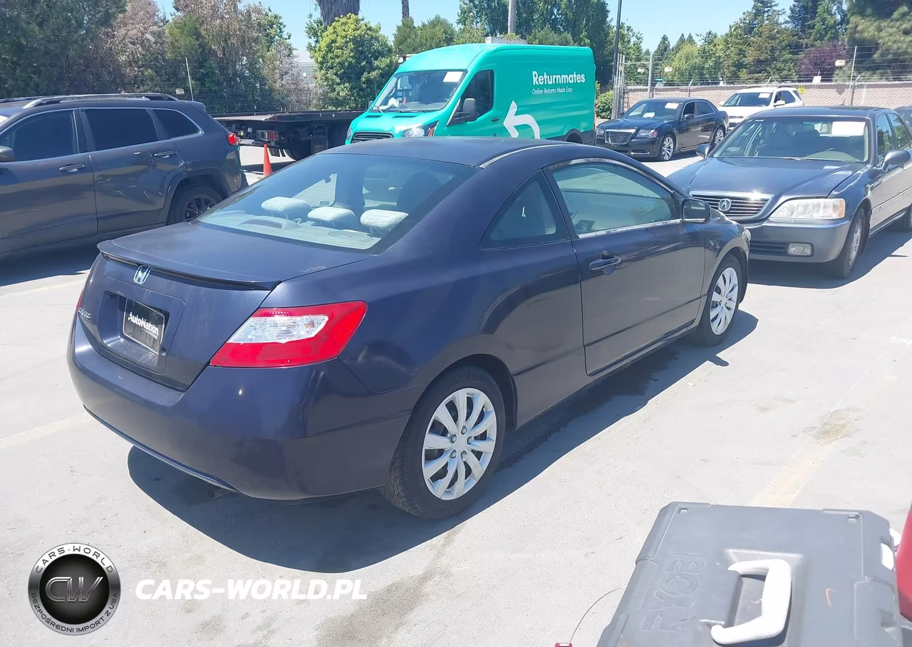 2007 Honda Civic Lx VIN:2HGFG12687H561194 - 4