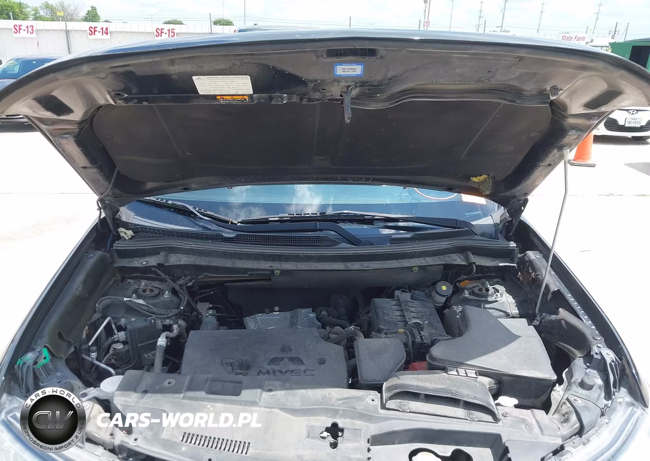 2018 Mitsubishi Outlander Sel VIN:JA4AD3A32JJ005774 - 10