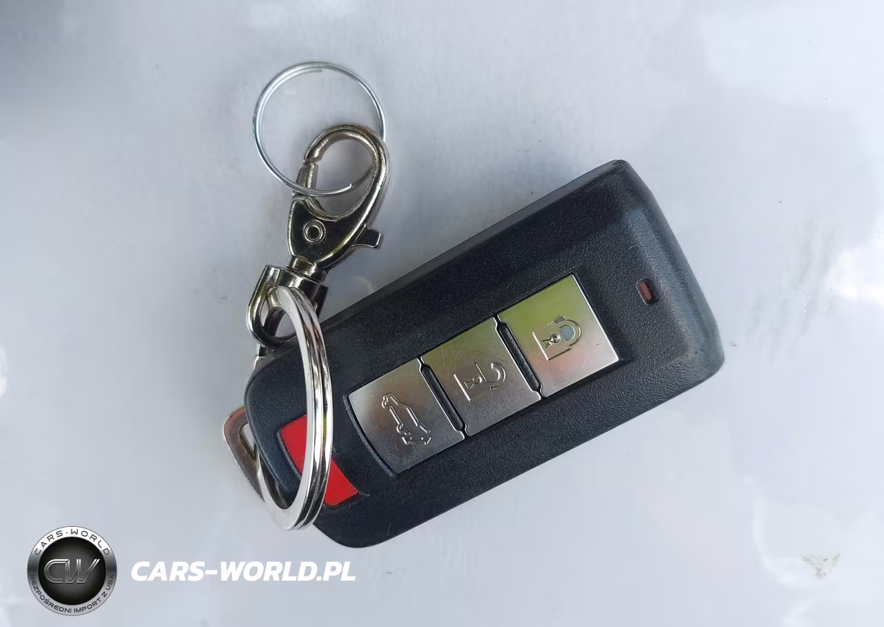 2018 Mitsubishi Outlander Sel VIN:JA4AD3A32JJ005774 - 11