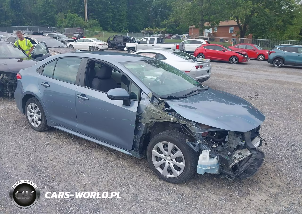 2021 Toyota Corolla Le – zdjęcie 1 z 17