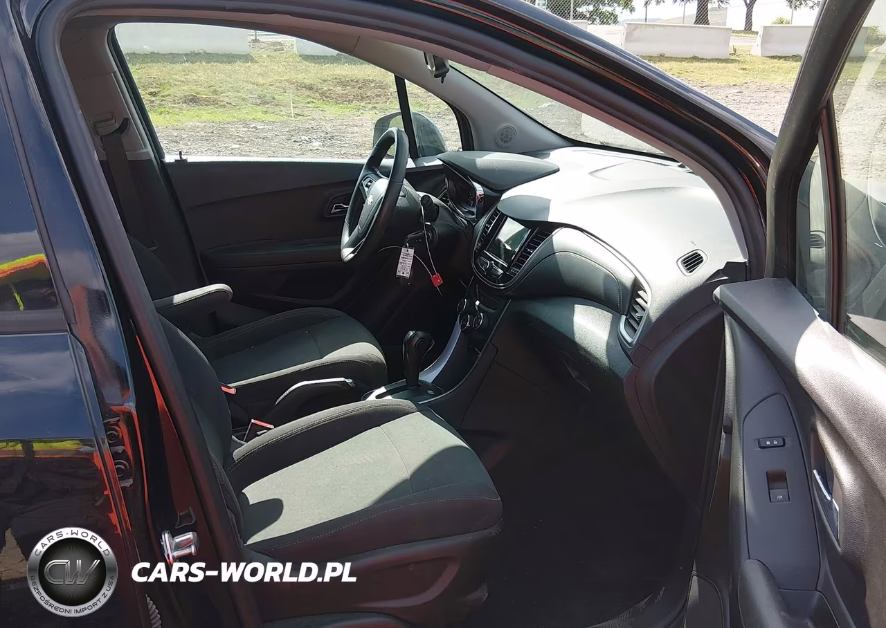 2019 Chevrolet Trax Ls VIN:3GNCJKSB0KL389658 - 5