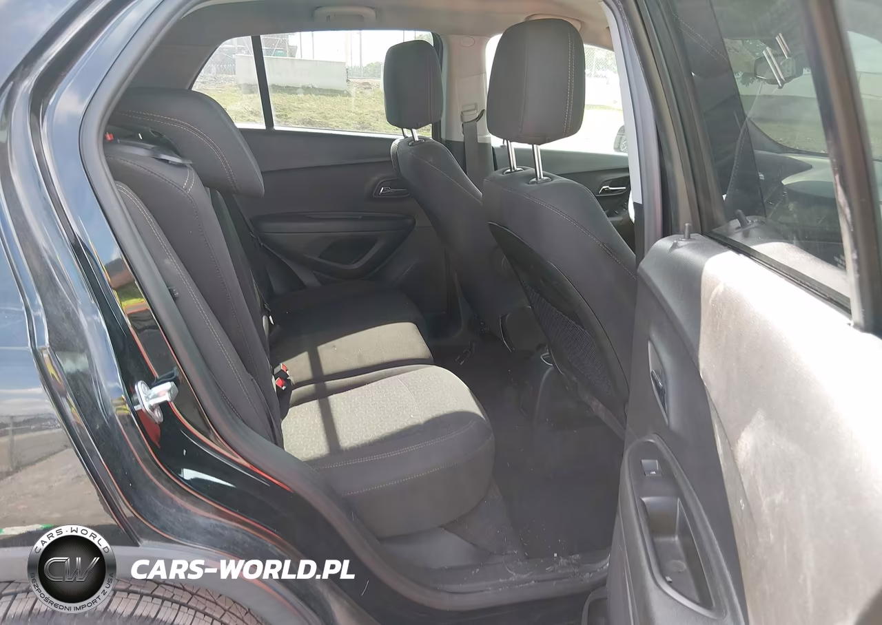 2019 Chevrolet Trax Ls VIN:3GNCJKSB0KL389658 - 8