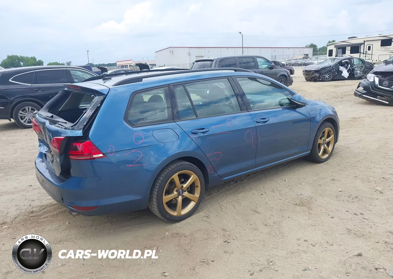 2017 Volkswagen Golf Sportwagen Tsi S VIN:3VW017AU5HM526797 - 4