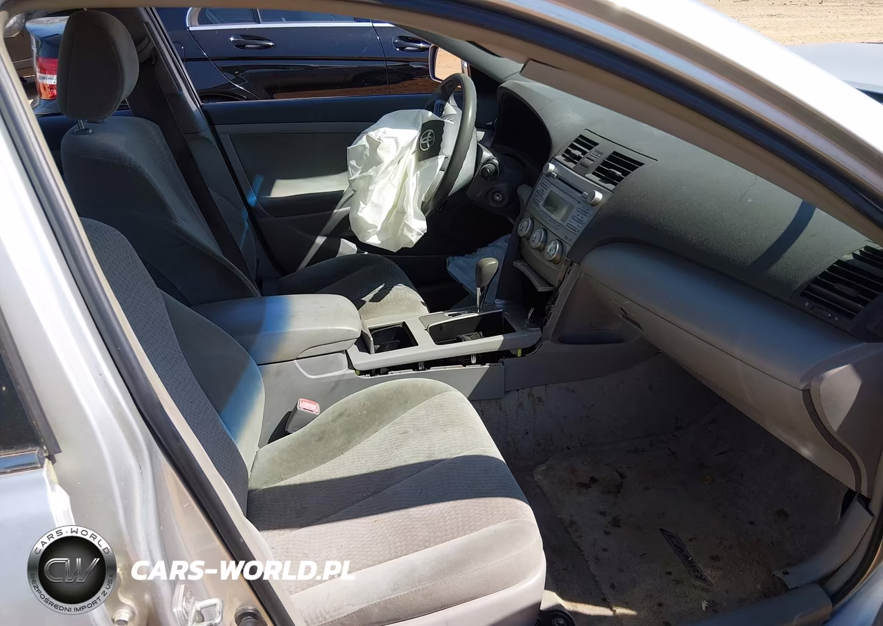 2010 Toyota Camry Le VIN:4T1BF3EK8AU062061 - 5