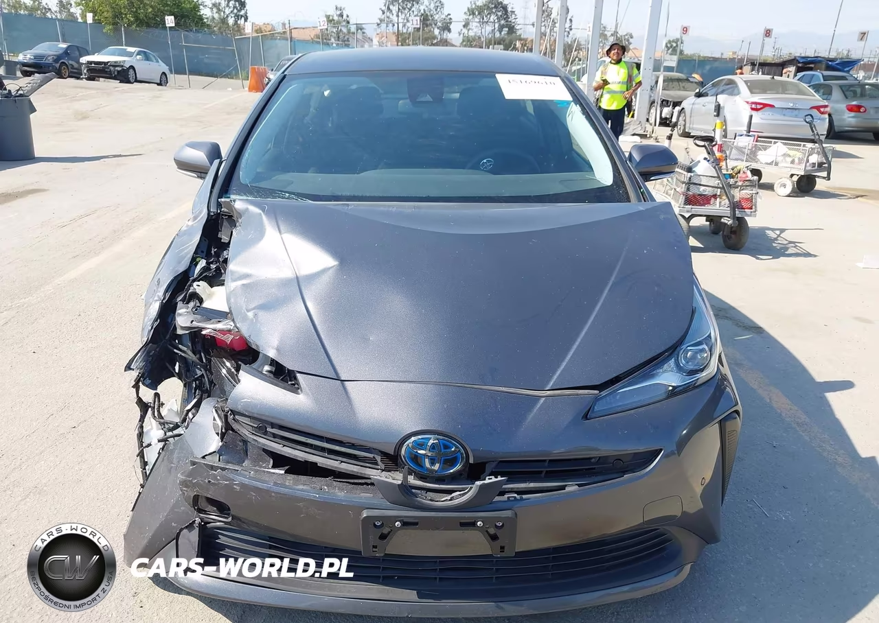 2019 Toyota Prius Le VIN:JTDKARFU9K3093641 - 12