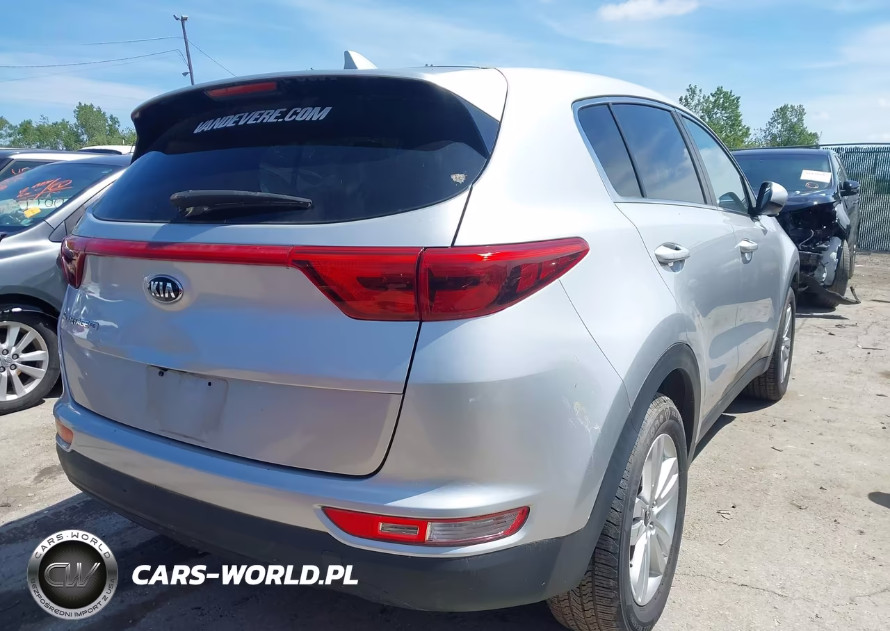 2018 Kia Sportage Lx VIN:KNDPM3AC3J7485871 - 4
