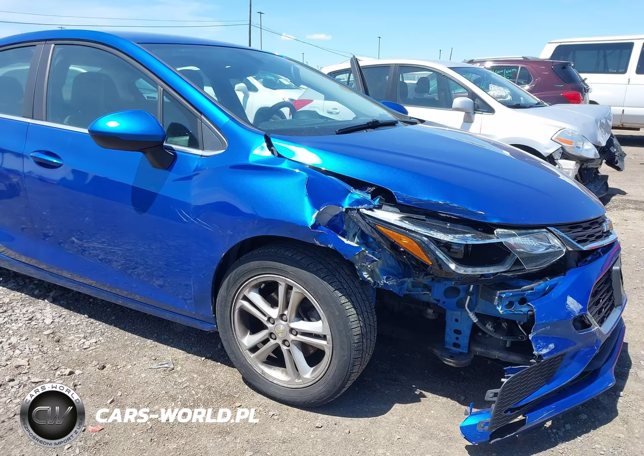 2018 Chevrolet Cruze Lt Auto VIN:1G1BE5SM9J7112594 - 17