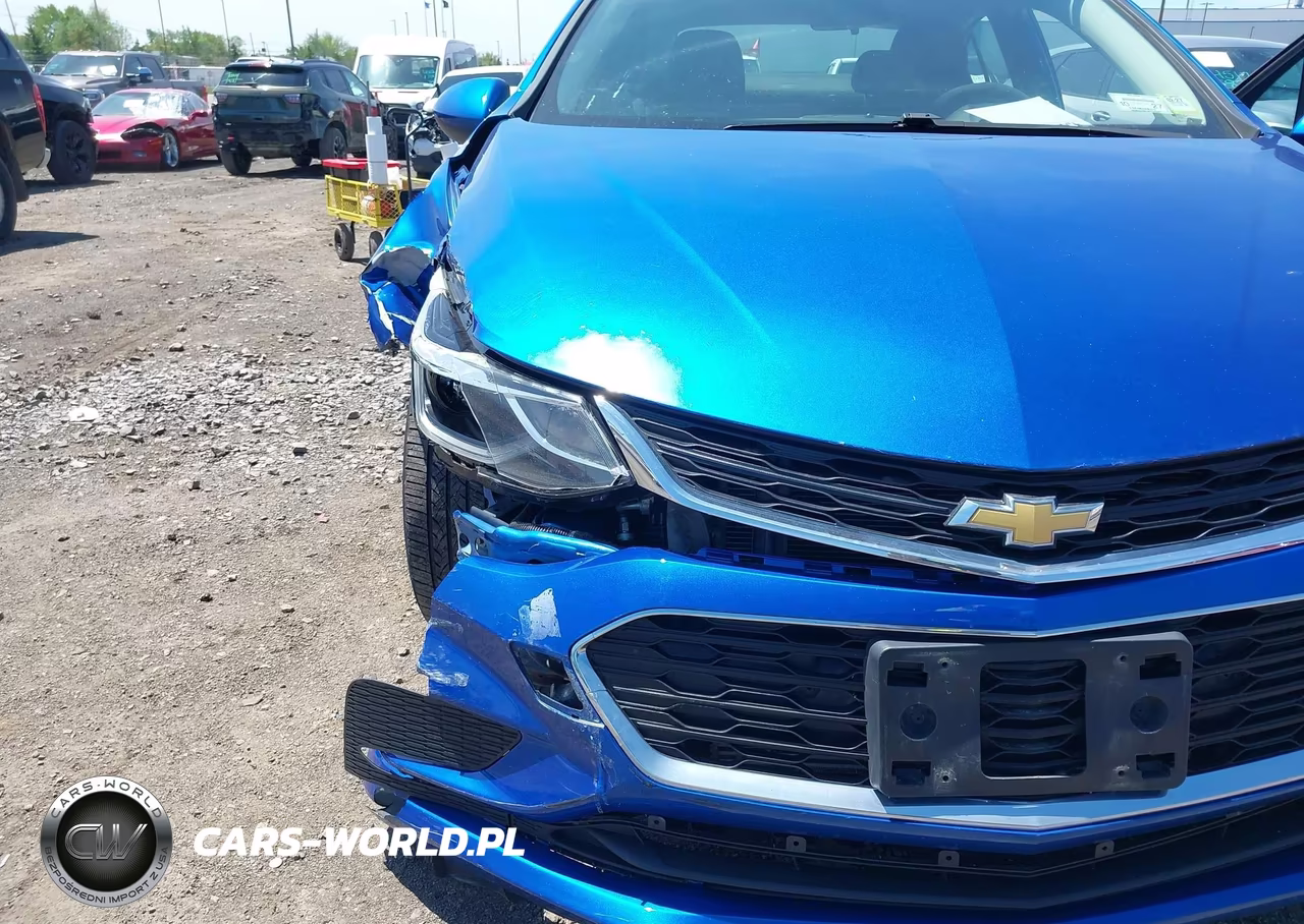 2018 Chevrolet Cruze Lt Auto VIN:1G1BE5SM9J7112594 - 6