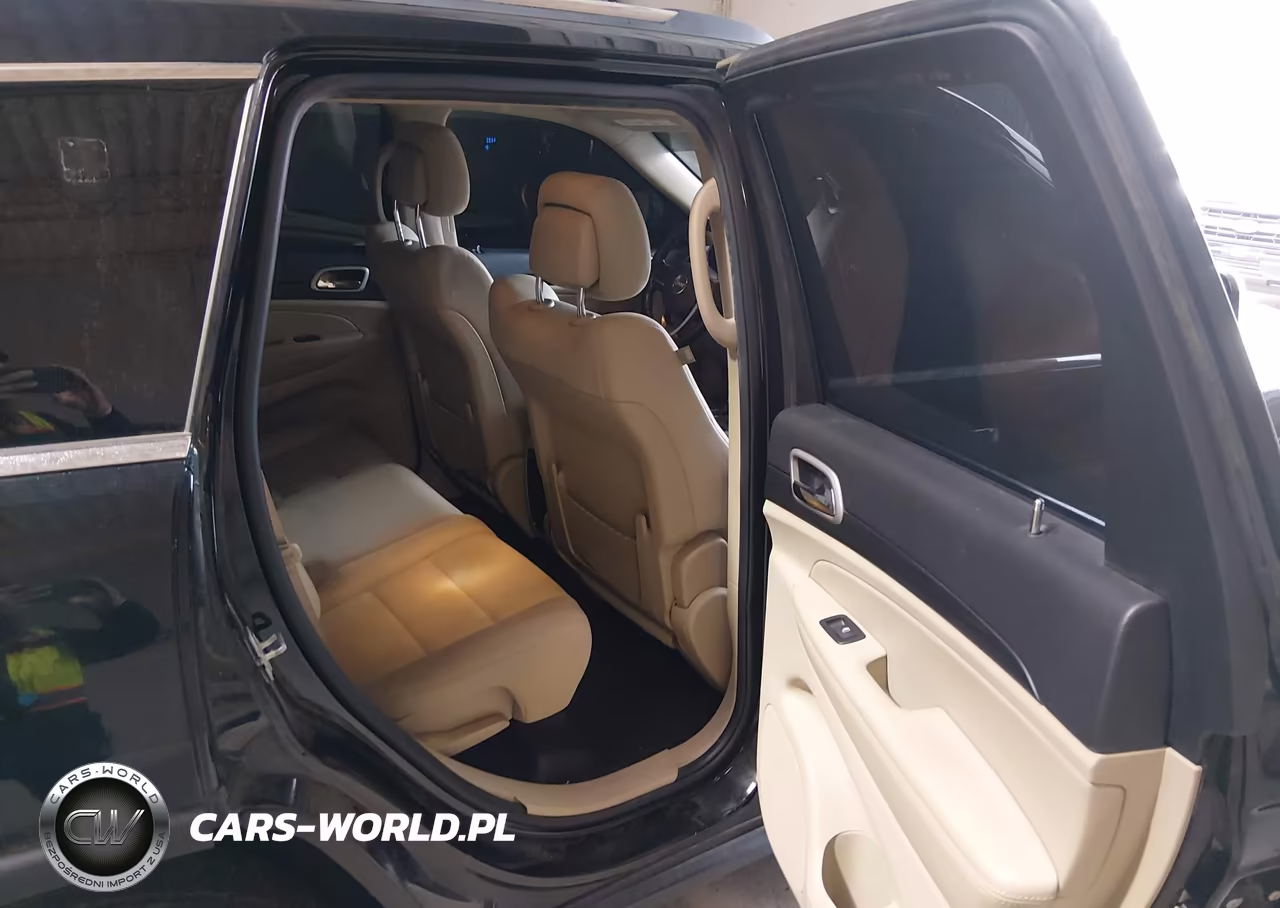 2020 Jeep Grand Cherokee Laredo E 4X2 VIN:1C4RJEAG7LC427787 - 8