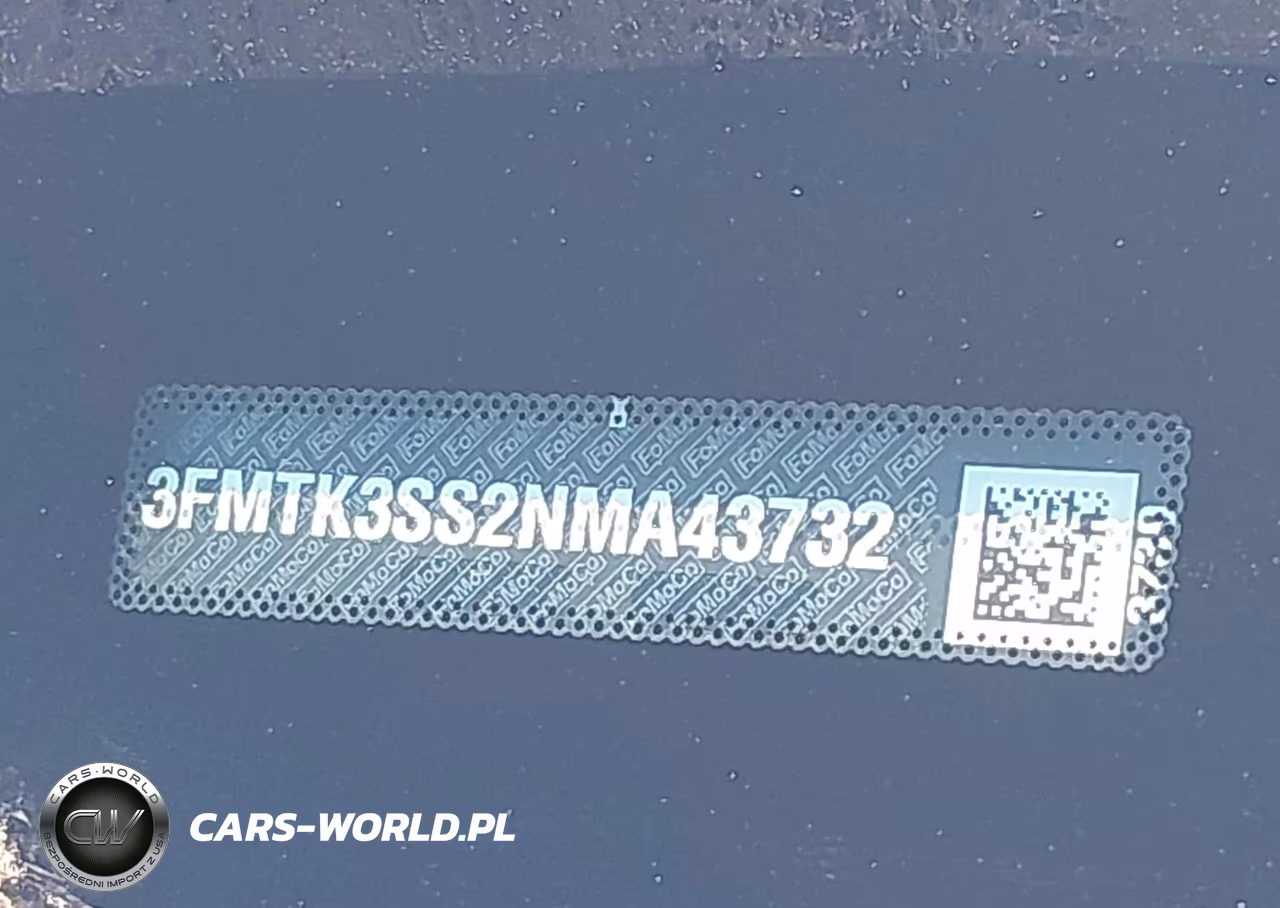 2022 Ford Mustang Mach-E Premium VIN:3FMTK3SS2NMA43732 - 19
