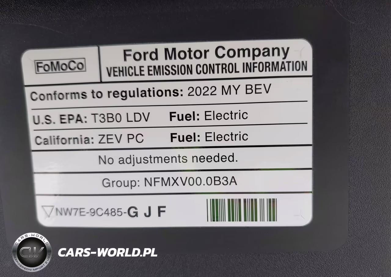 2022 Ford Mustang Mach-E Premium VIN:3FMTK3SS2NMA43732 - 20