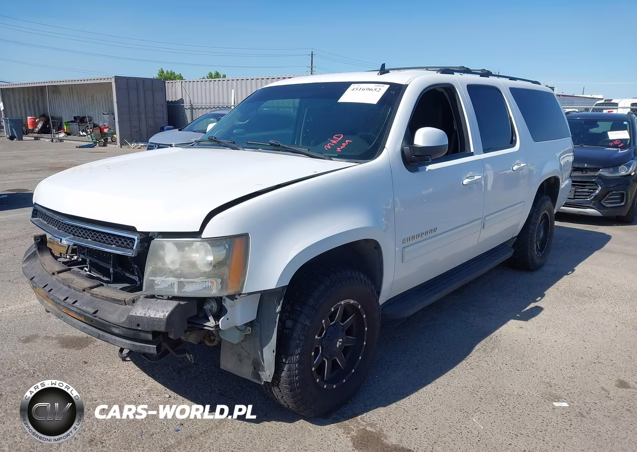2011 Chevrolet Suburban 1500 Ls VIN:1GNSKHE32BR329664 - 2