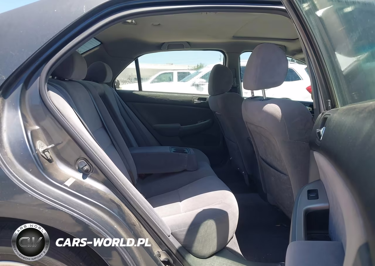 2005 Honda Accord 2.4 Ex VIN:JHMCM56755C003080 - 8