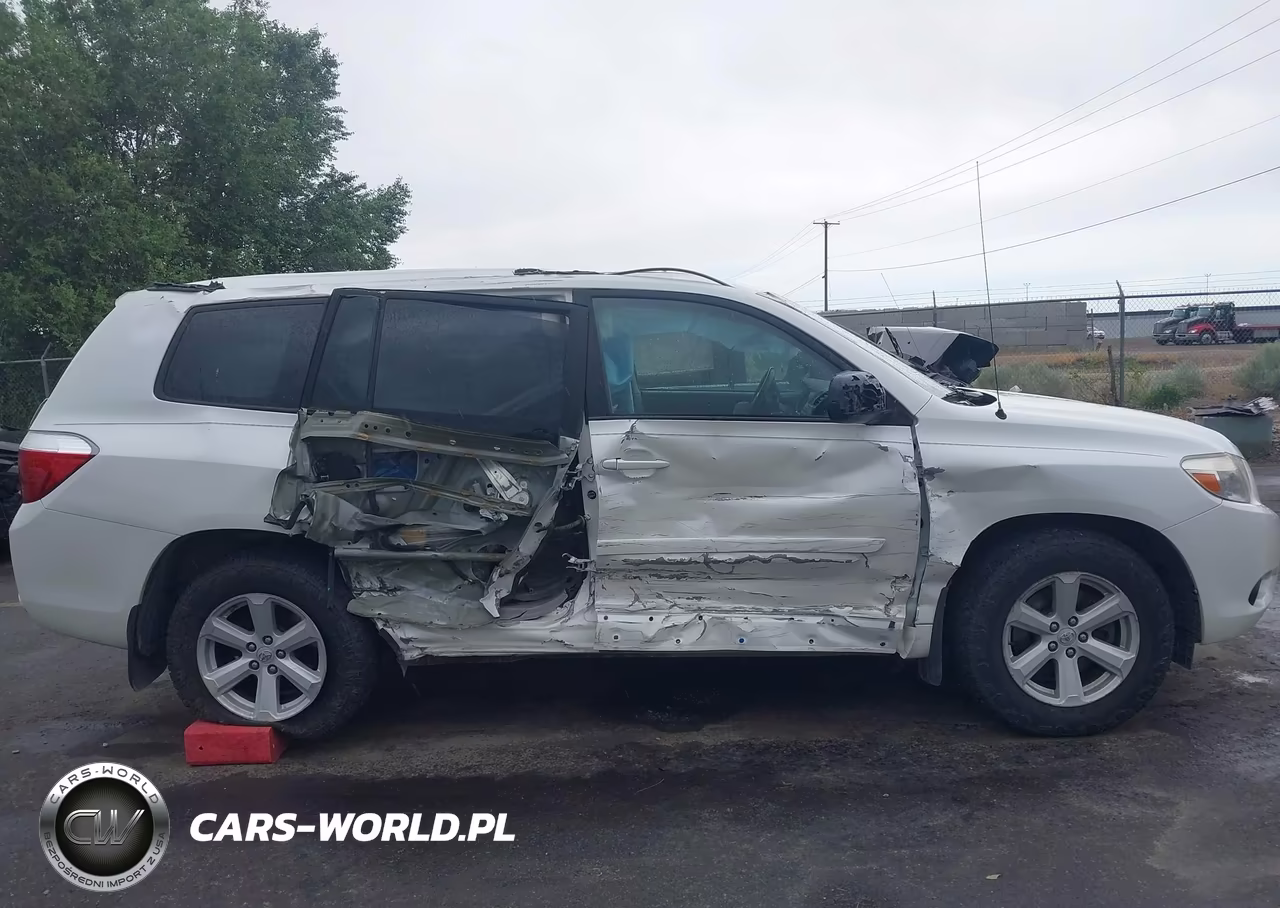 2010 Toyota Highlander Base V6 VIN:5TDBK3EH5AS034873 - 13