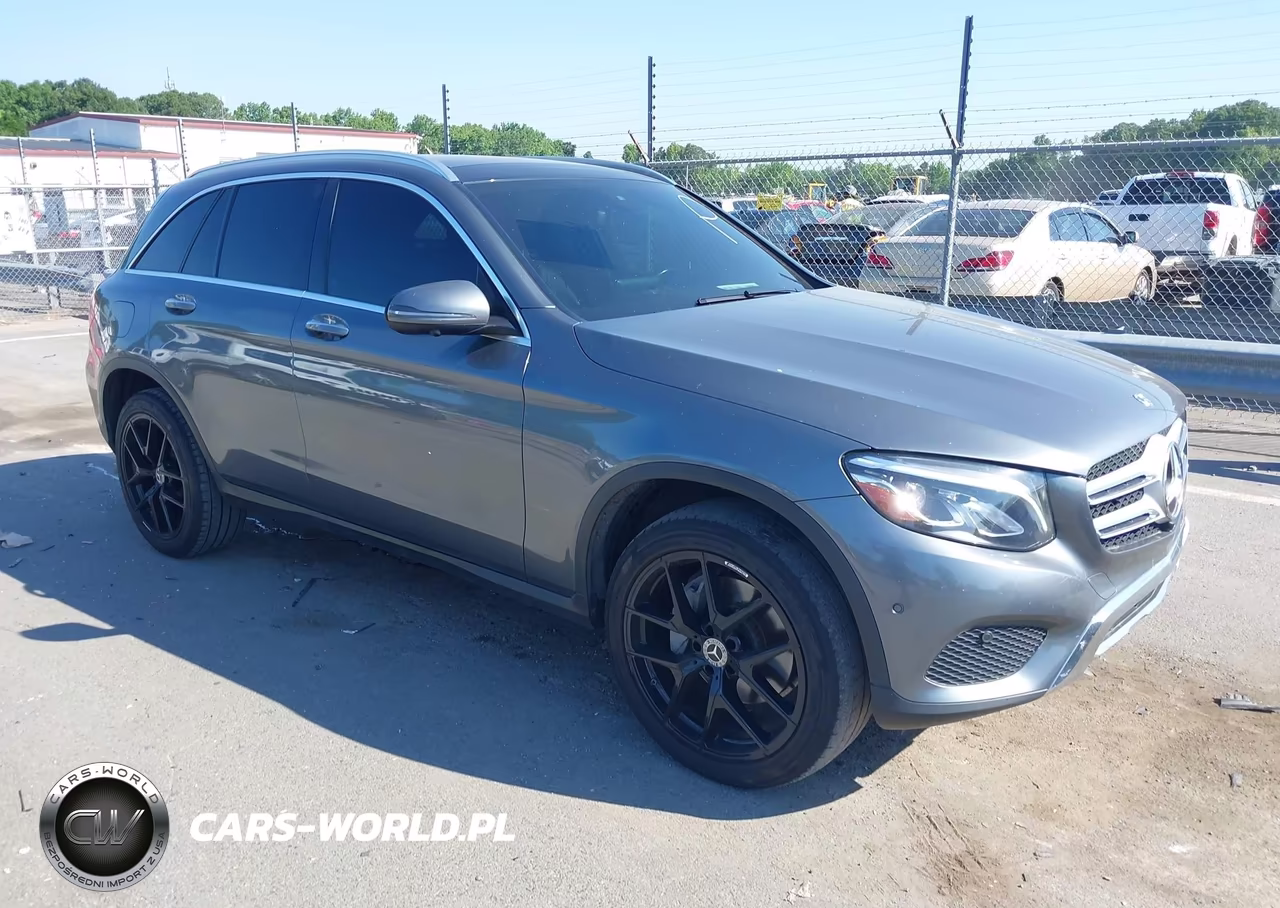 2018 Mercedes-Benz Glc 300 – zdjęcie 1 z 16