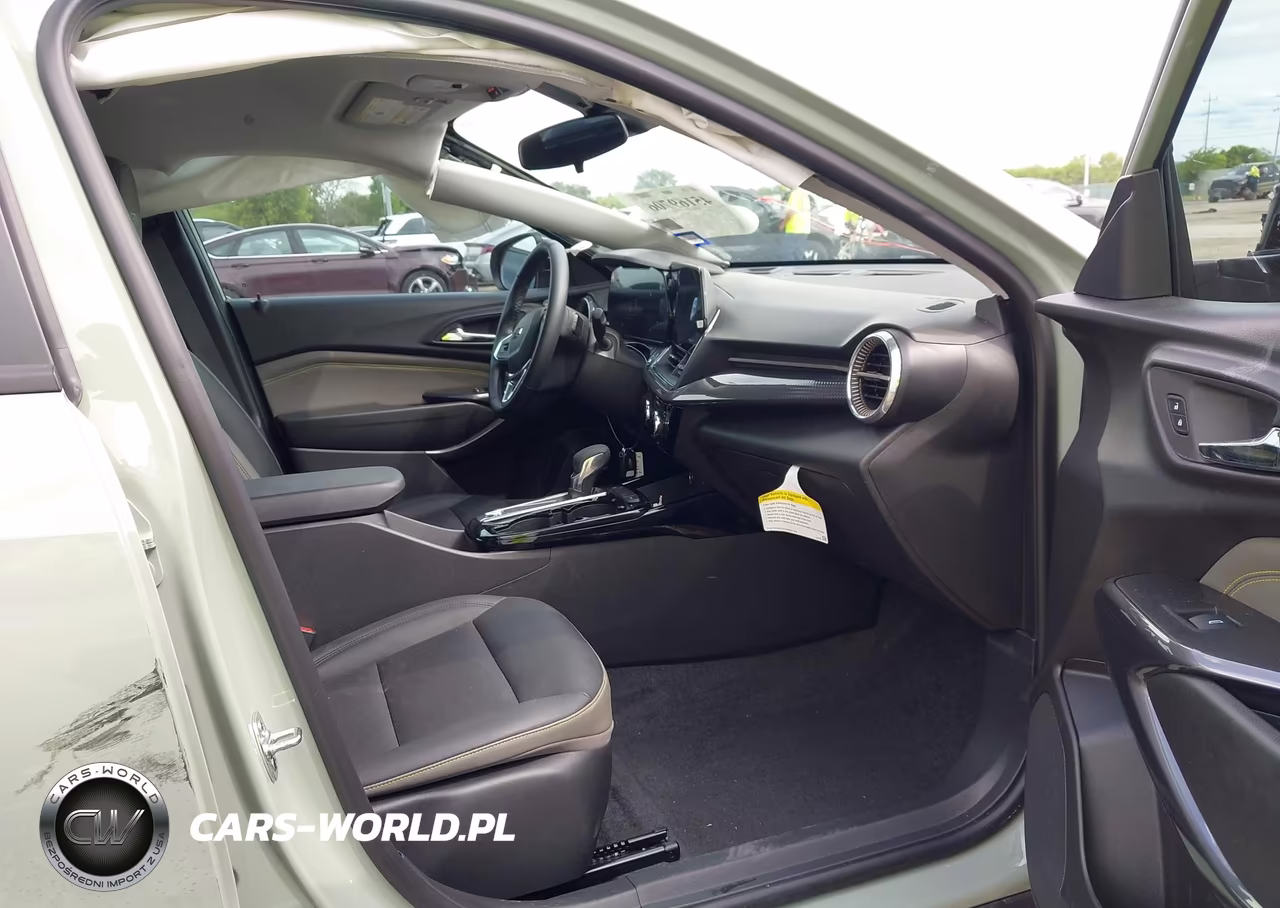 2025 Chevrolet Trax Fwd Activ VIN:KL77LKEPXSC279639 - 5