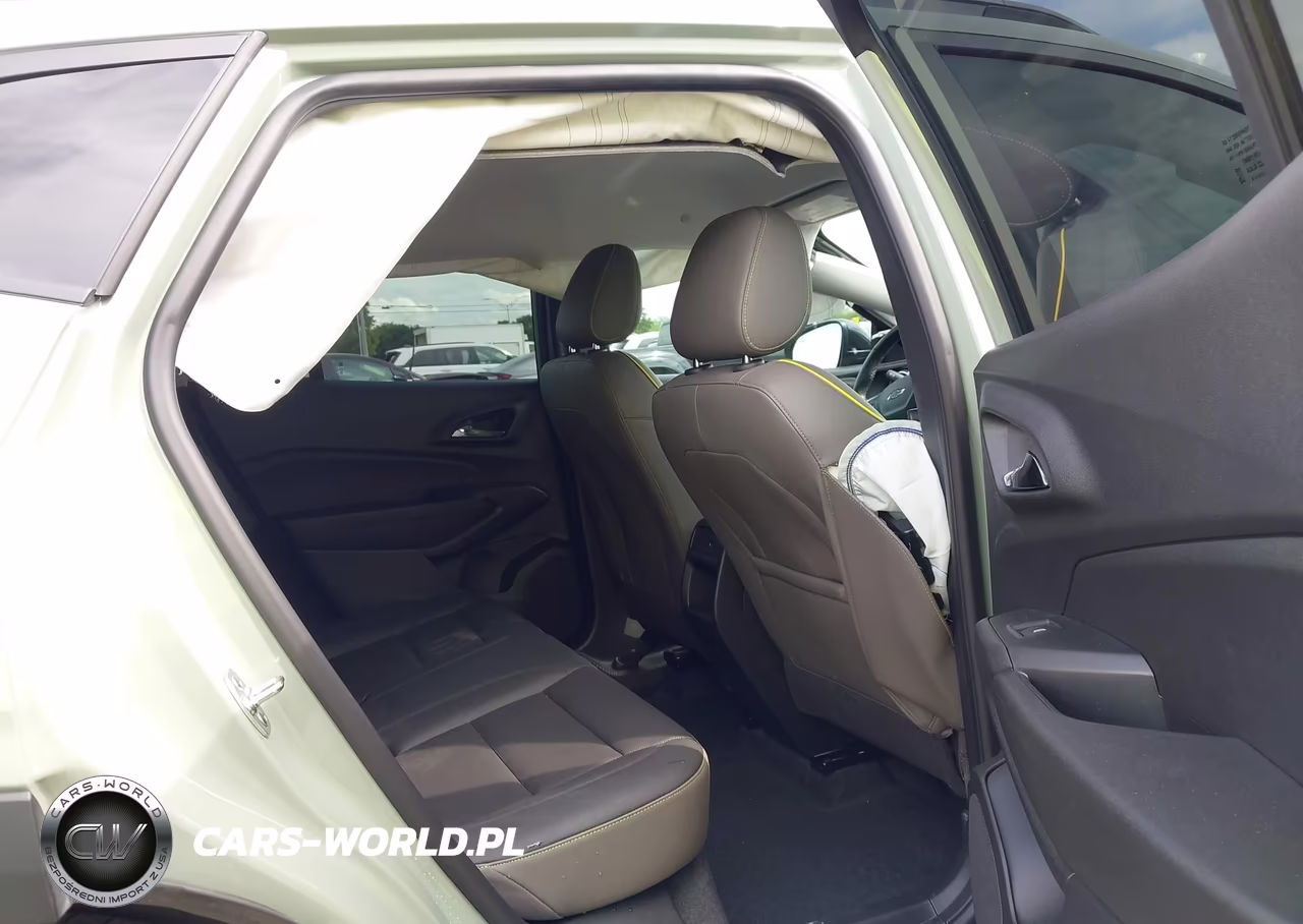 2025 Chevrolet Trax Fwd Activ VIN:KL77LKEPXSC279639 - 8