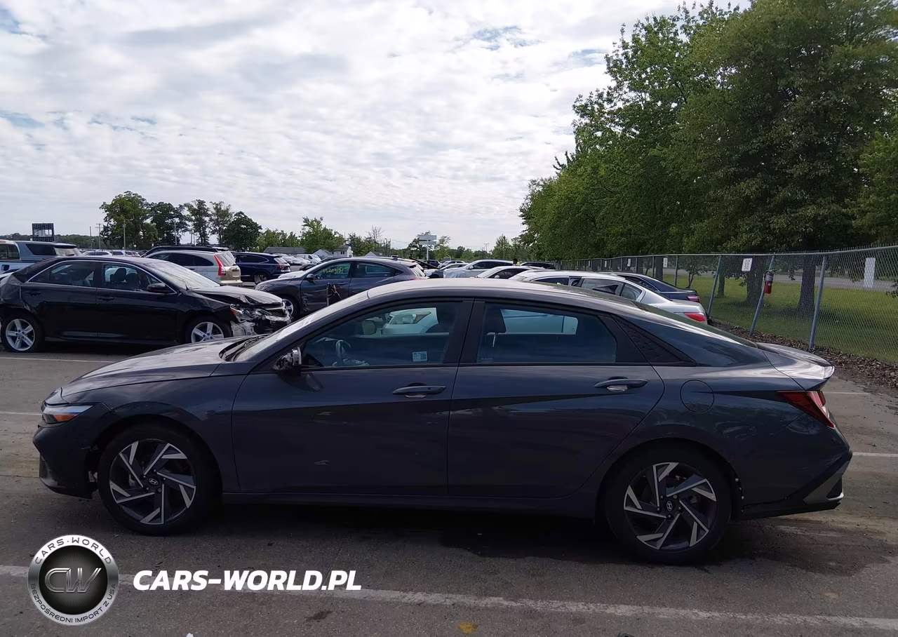 2025 Hyundai Elantra Sel Sport VIN:KMHLM4DG1SU902454 - 14